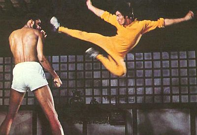 Bruce-Lee-Flying-Kick-2
